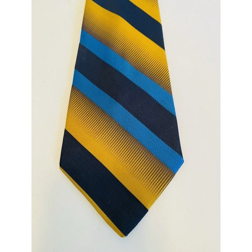 Macrae vintage necktie